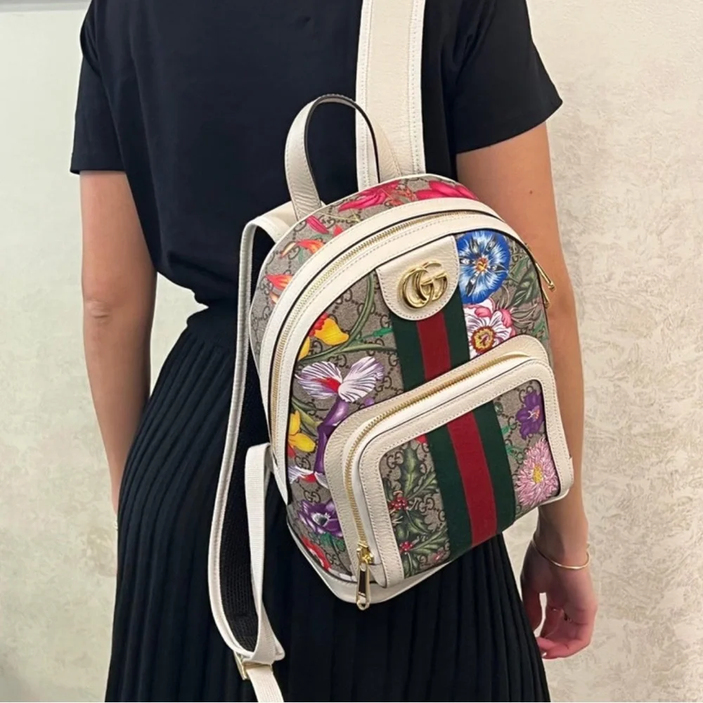 Authentic Gucci Ophidia GG Supreme Flora Backpack bag white leather gold GG logo